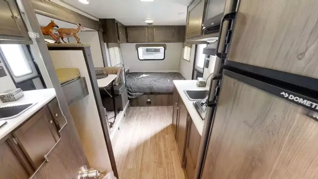 Best travel trailers with bunks under 20 and 25 feet 